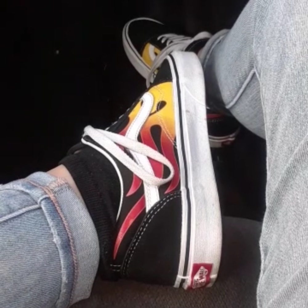 Flame Vans - image 5